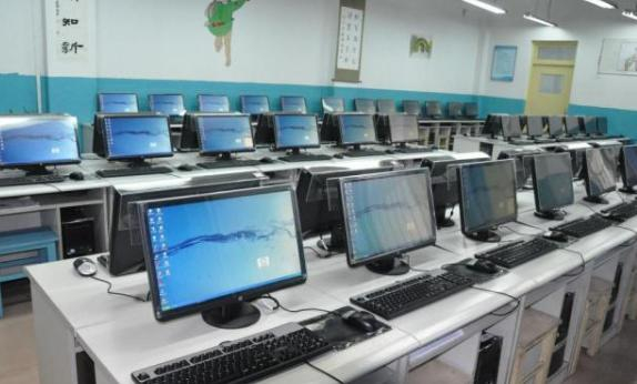 大數(shù)據(jù)時(shí)代下，計(jì)算機(jī)網(wǎng)絡(luò)軟硬件漏洞引發(fā)的安全挑戰(zhàn)