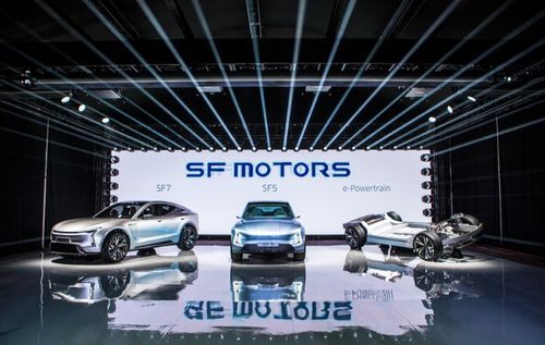 最低售價(jià)22萬(wàn),華為第一款汽車開(kāi)賣(mài) 網(wǎng)友 期待的自動(dòng)駕駛呢